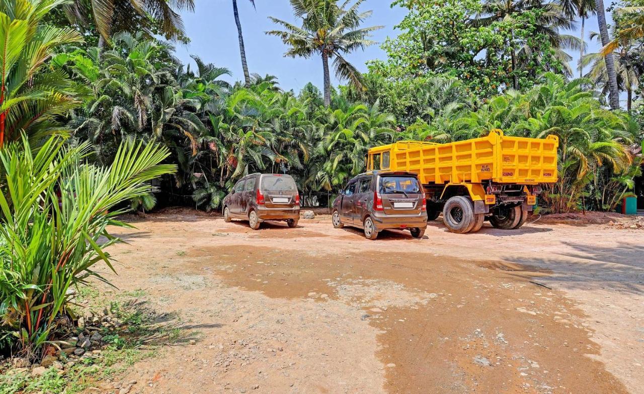 Super Collection O Pallava Rajadhani Thiruvananthapuram Bagian luar foto